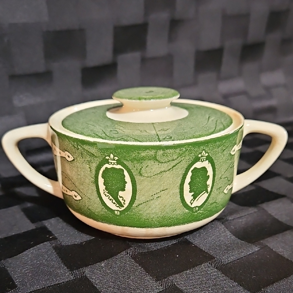 Royal China Colonial Homestead Covered Sugar Bowl Made in U.S.A. 1950s
